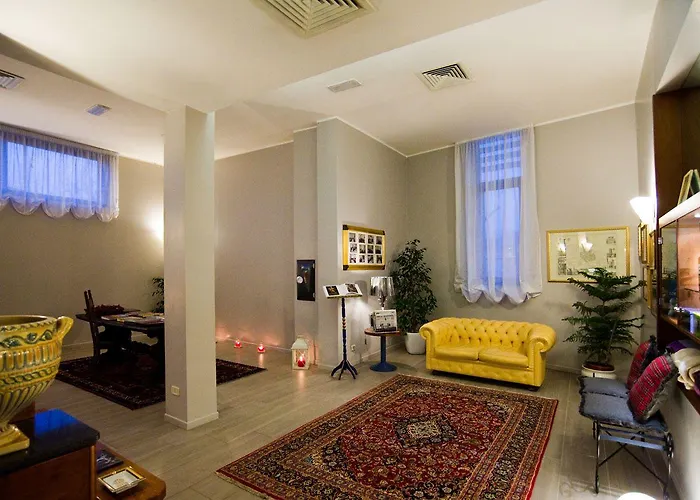Piero Della Francesca Hotel
